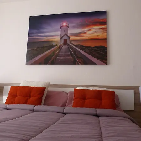 Apartment Castanos *